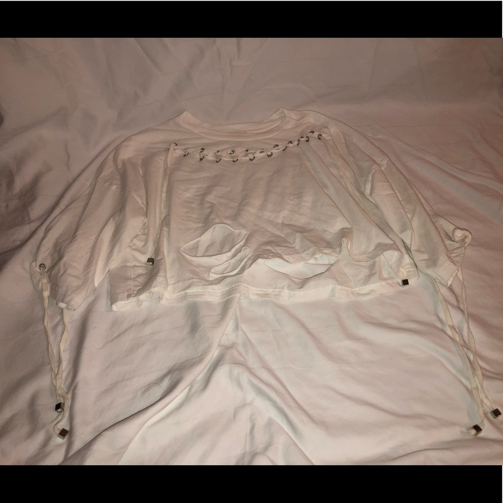Trendy crop top